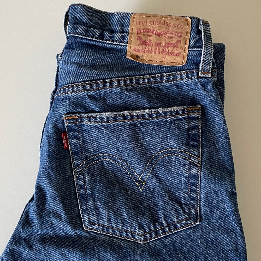 Levi's 501 Jeans Distressed Button Fly Red Tab Classic Staple Coastal Everyday